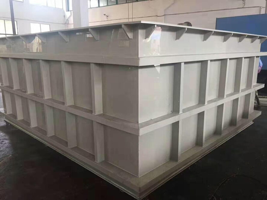 Na co si dát pozor při usazení samonosné nádrže