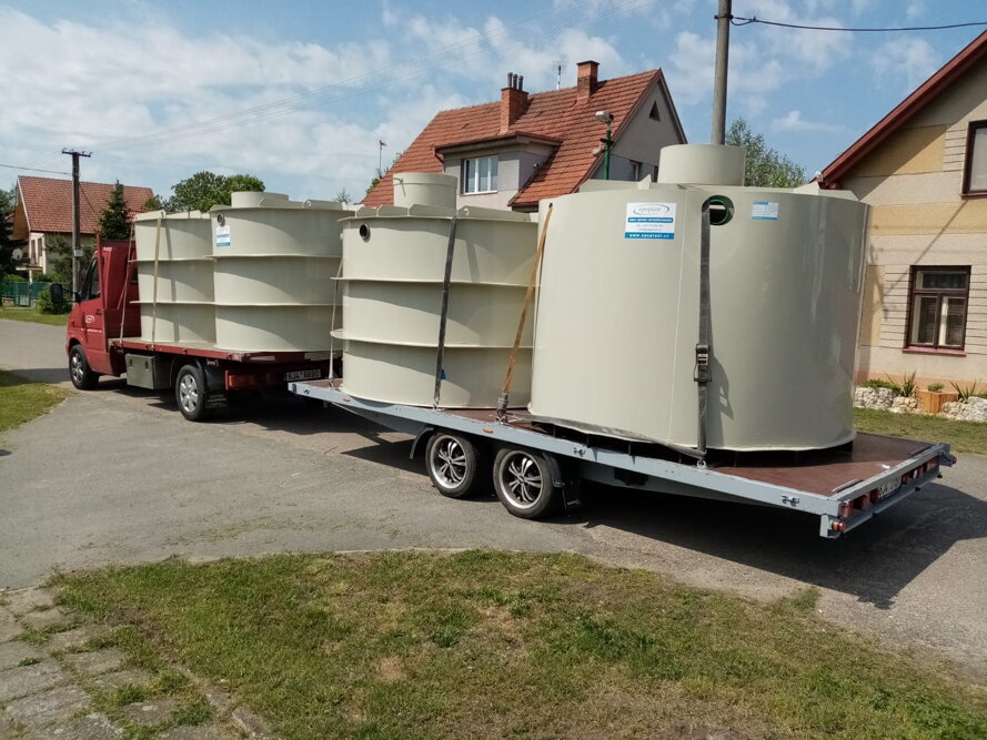 Retenční nádrž - doprava zdarma